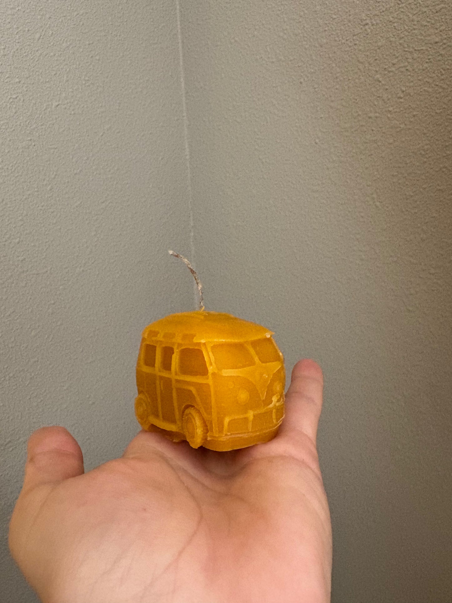 100% pure beeswax candle