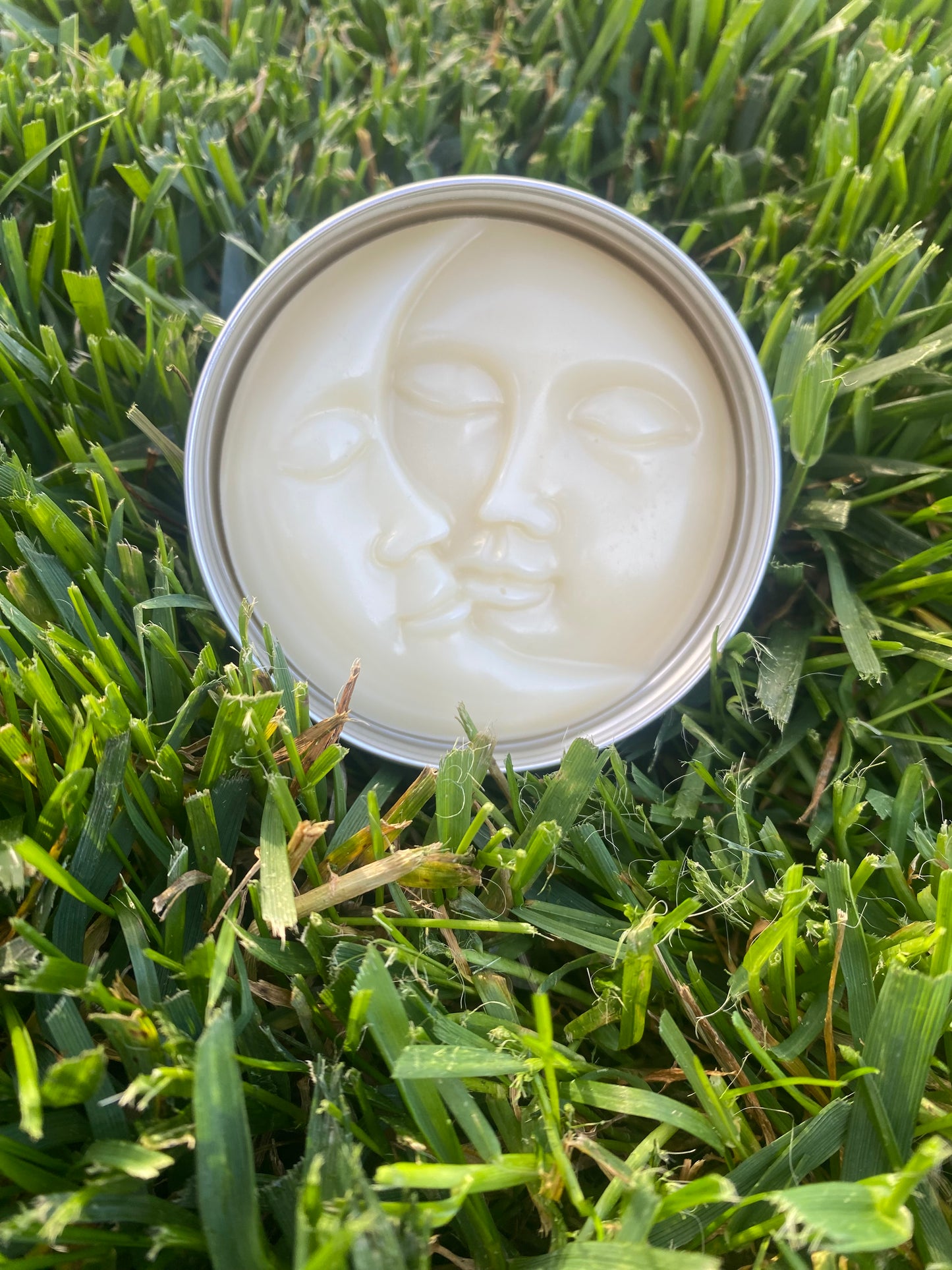 Soothing sunshine lotion bar