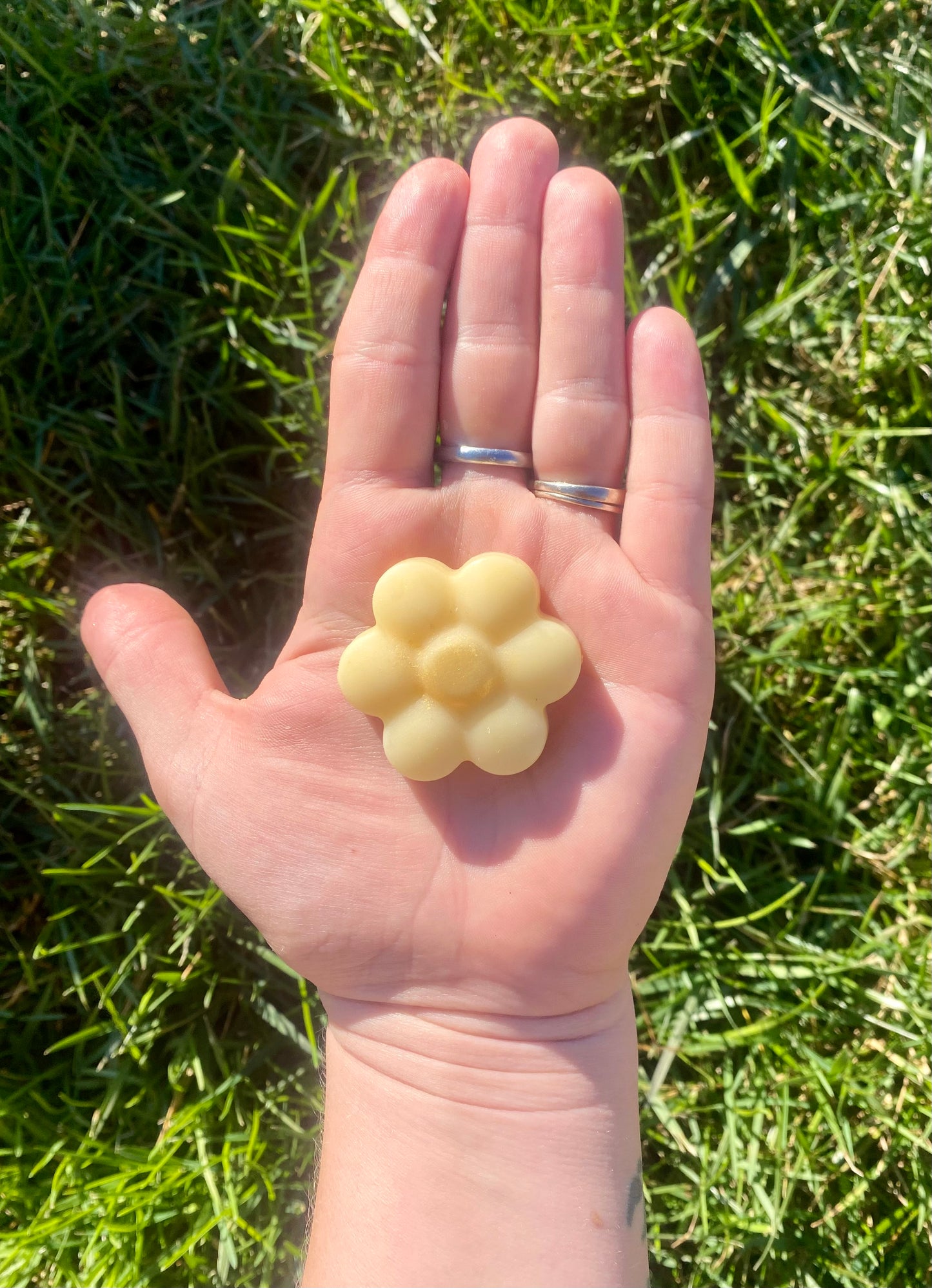 Lil’ Mini Sunshine lotion bar 🌞 🌼