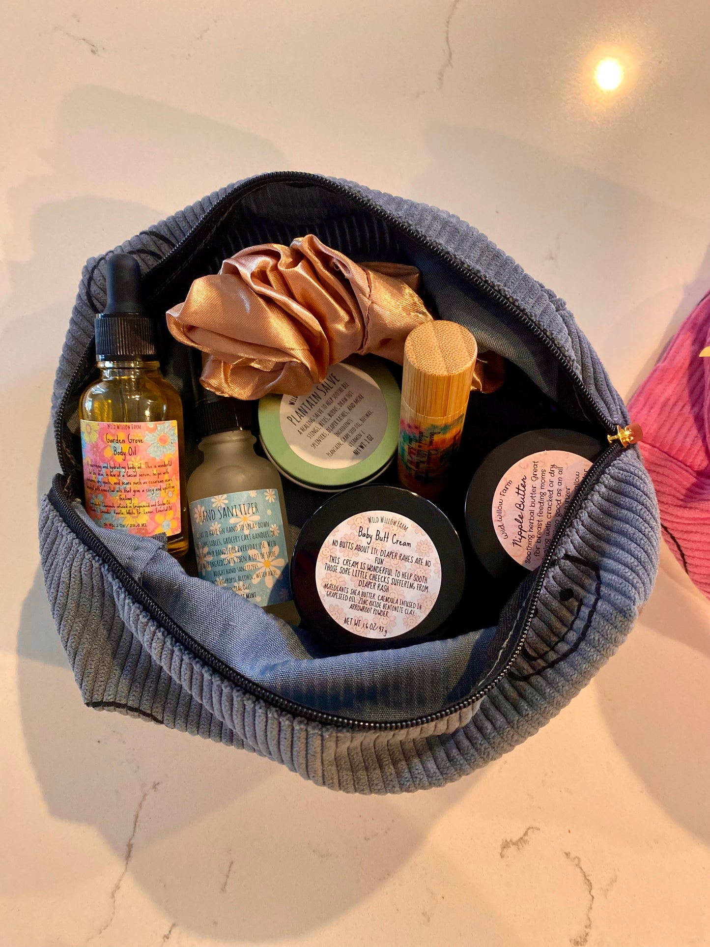 Momma and baby to go bag