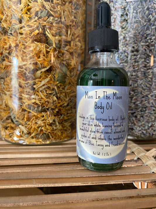 Man in the moon body oil